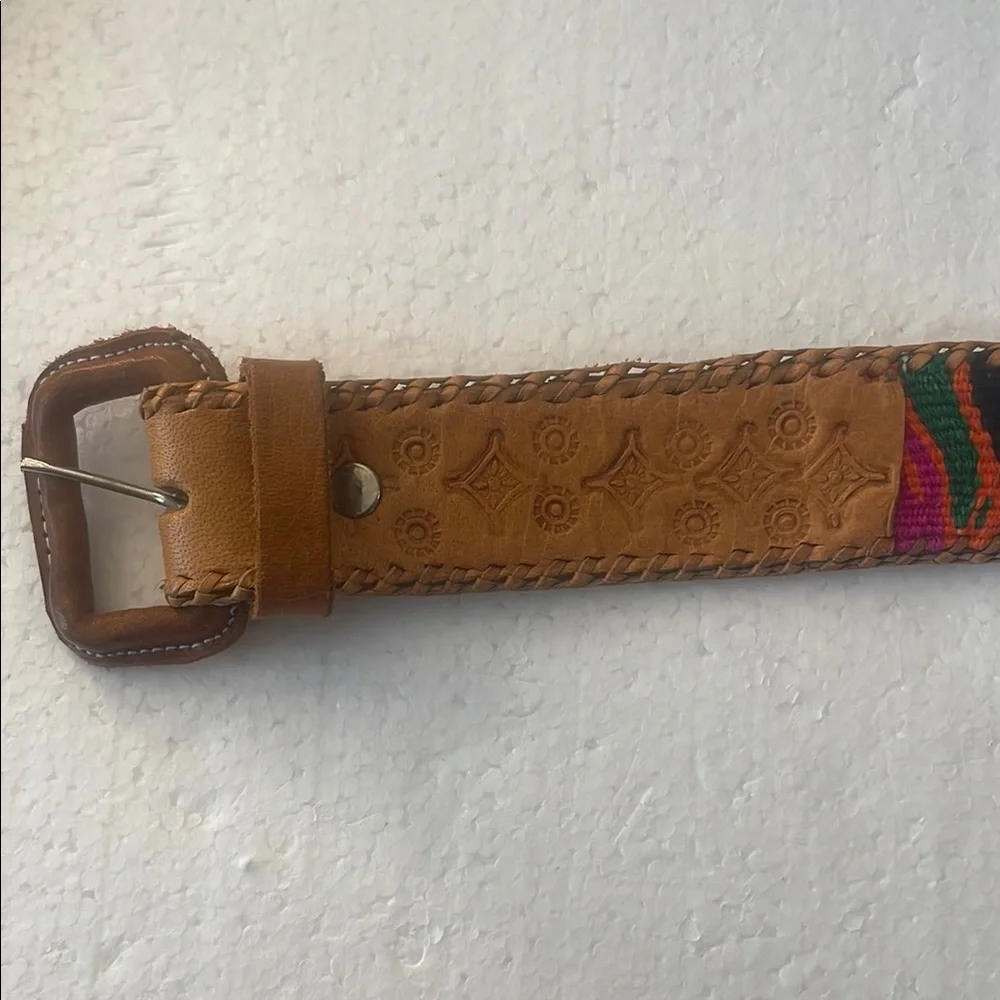 Vintage Handcrafted Multicolor Patterned Leather Guatamalan Belt size 30 unisex